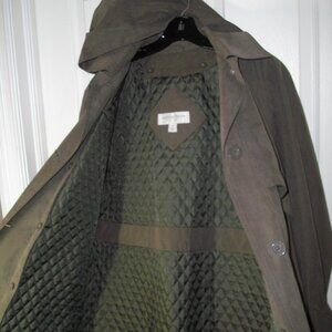 Women's Andrea Brem New York brown all-season removeable lining trench. Size 12.